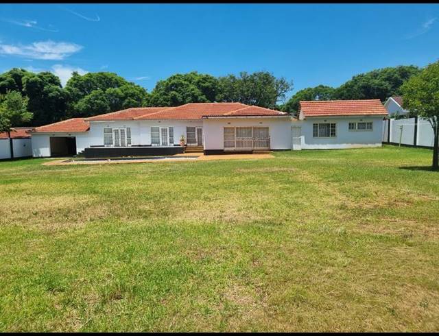 4 BEDROOM HOUSE FOR SALE IN OBSERVATORY
